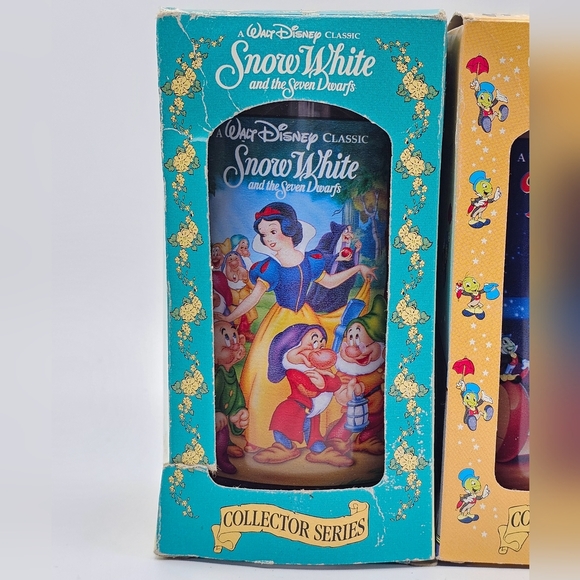 Vintage 1994 Disney Burger King Pinocchio & Snow White Collectors Series Cups - Picture 2 of 10